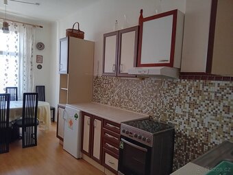 Pronajmu byt 2+1 o ploše 76,53 m2 ve 4.nadzemním podlaží cih - 7