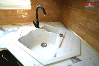 Prodej rodinného domu,180 m², pozemek 582m²,Šumavské Hoštice - 7