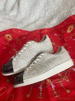 Dámské kožené tenisky Adidas pravá kůže.38,5 - 7