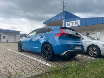 V40 R Desing - 7