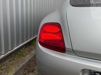 Bentley Continental GT 6.0 W12 YOUNGTIMER z roku 2004 - 7