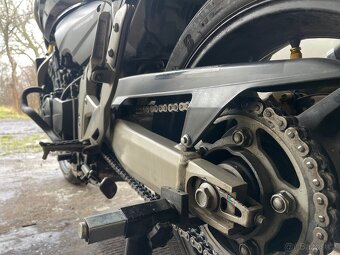 Honda Hornet CB 600f - 7