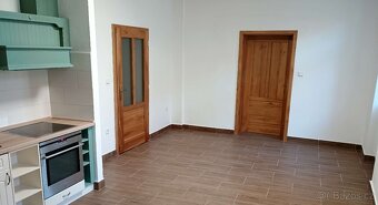Pronájem 3+kk Netolice, Mírové náměstí v centru - 7
