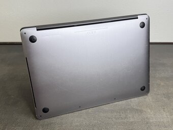 MacBook Pro 13'' 2018 / i5 / 8GB / 512GB SSD / Space Gray - 7