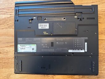 IBM T41 notebook (1600 Mhz, 1,5GB RAM, adaptér) - 7