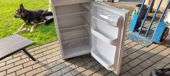 Zanussi ZRT18100WA Lednice s mrazákem A+ - 7
