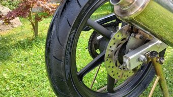 Honda CBR 125r - 7