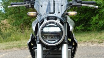 Honda CB300R Neo Sports Café - 7