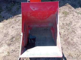 Dumper Hinowa - 7