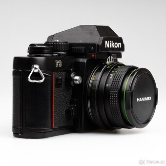 Nikon F3 + objektiv 28mm f/2.8 - 7