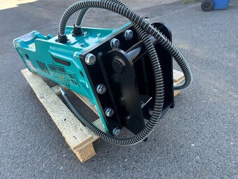 Hydraulické bourací kladivo s MS03 adaptérem - B680 4-7t - 7