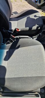 Opel Combo 1.3 16V - 7