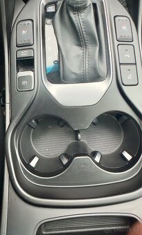 Hyundai GRAND SANTA FE 2,2 CRDi - 7