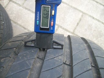 4ks Michelin Octavia RS Golf 225.45.17 91W - 7
