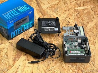 Intel NUC ( i5 8.GEN / Iris Plus 655 / M.2 / DDR4 / USB-C ) - 7
