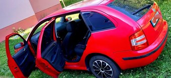 Prodam Škoda Fabia 1,2 htp 47kw po generálce motoru. - 7