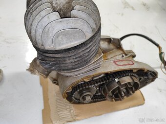 Motor Jawa 354 - 7