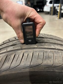 Letní 235/45 R18 98W Continental Premium Contact - 7