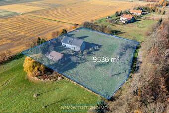 Rozlehlý stavební pozemek, 9536m2, pro rodinné i bytové domy - 7