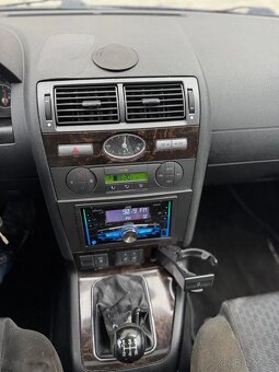 Ford Mondeo MK3 1.8i - 7