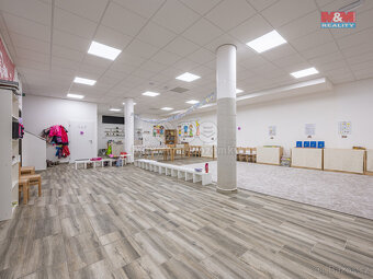 Pronájem obchod a služby, 159 m², Vlašim, ul. Komenského - 7