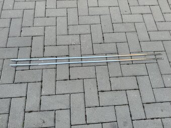 Volha Gaz 21, nové přední lišty ploutve předních blatníků - 7