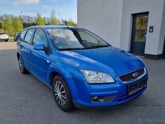 Ford Focus 1.8 Duratec Ghia - 7