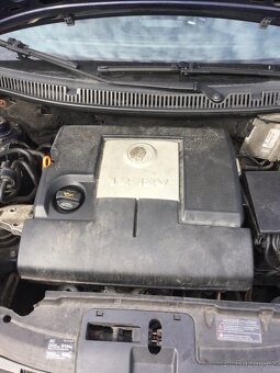 VW Polo 9N 1.2HTP AZQ RV 2003 - 7