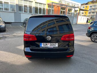 Volkswagen touran 1.6tdi, ČR ,SERV,NEHAVAROVÁNO. - 7