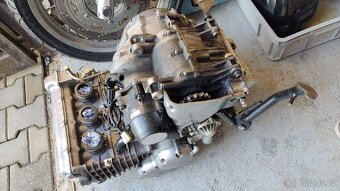 Triumph Thunderbird 900 - 7
