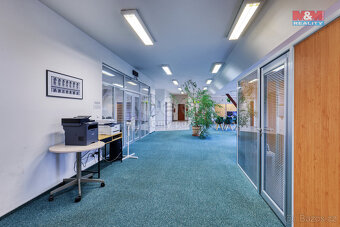 Prodej výrobního objektu, 1048 m², Králův Dvůr, ul. Tovární - 7