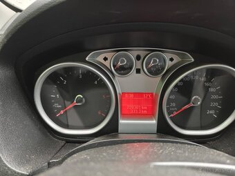 Ford Kuga 4x4, 110 kW, tažné zařízení - 7