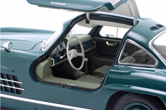 Mercedes-Benz 300 SL 1954 Green 1:18 - 7