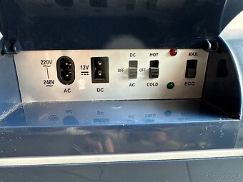 Chladící box / lednice Outwell ECOcool 24 12V/230V - 7