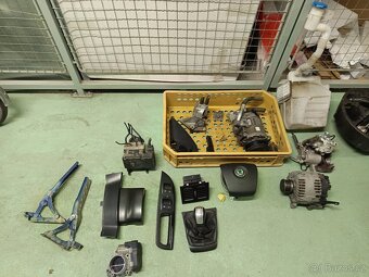 Škoda Octavie 2 - díly - 7