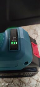 Vrtací, sbíjecí SDS plus kladivo pro Makitu 18V - 7