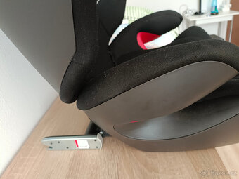 Autosedačka pro dítě 15 - 36 kg, s odnímatelným pultíkem - 7