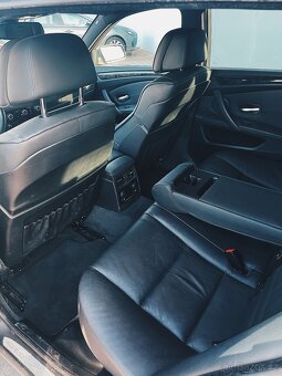 BMW 530xi LCI 200kw Manuál - 7