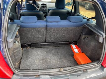 Renault Clio 1.5 - 7