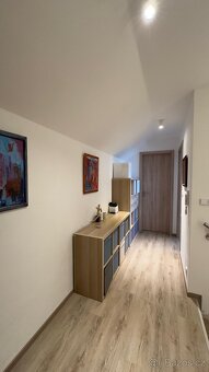Pronájem bytu 2+kk mezonet s garáží, 63 m² bez realitky - 7