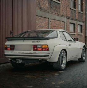 Porsche 924 turbo - 7