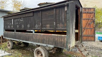 Včelín / maringotka - spěchá - 7