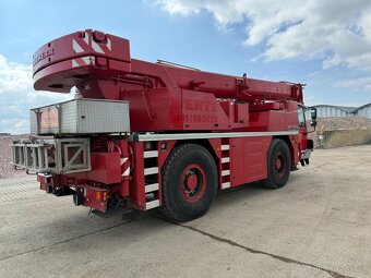 Autojeřab liebherr 1035 - 7