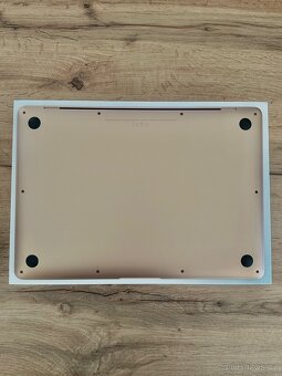MacBook Air 13” (2020) – Rose Gold – TOP STAV - 7