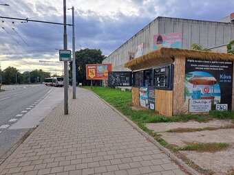 Pronájem plně vybaveného stánku rychlého občerstvení na atra - 7