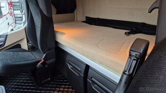 MERCEDES-BENZ ACTROS 1851 GIGA EURO 6 - 7