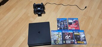 Playstation4 (slim) - 7