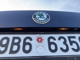 Škoda Superb 2.8 V6 benzín - 7