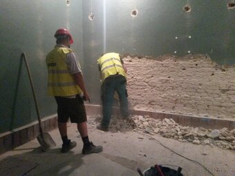 Parta řemeslníků hledá práci - 7