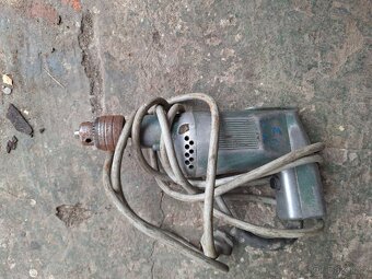 Vrtačky / Vrtací kladiva - 7